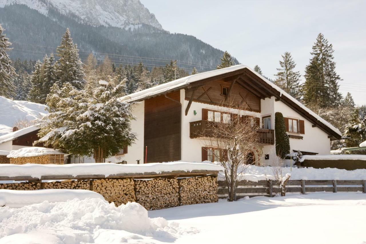 Gaestehaus Kerschbaum Grainau Exterior photo