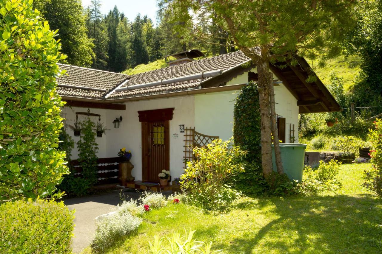 Gaestehaus Kerschbaum Grainau Exterior photo